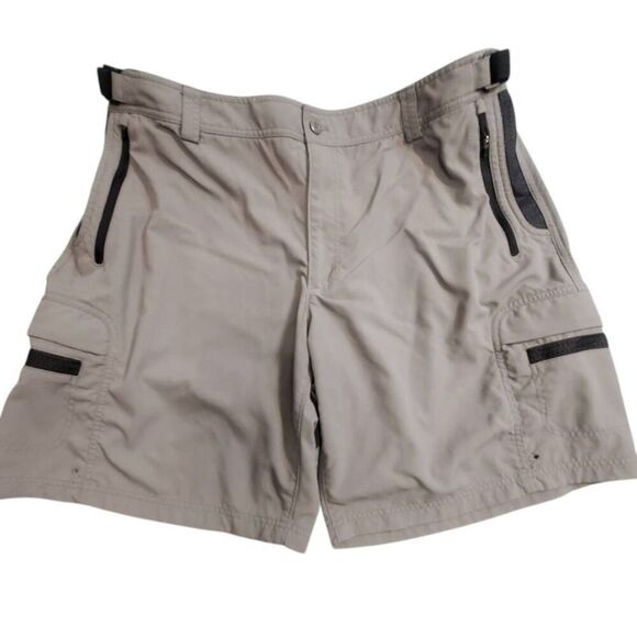 Mens LL Bean Tan Outdoor Cargo Hiking 9" Nylon Shorts Size 44 W - Picture 1 of 9